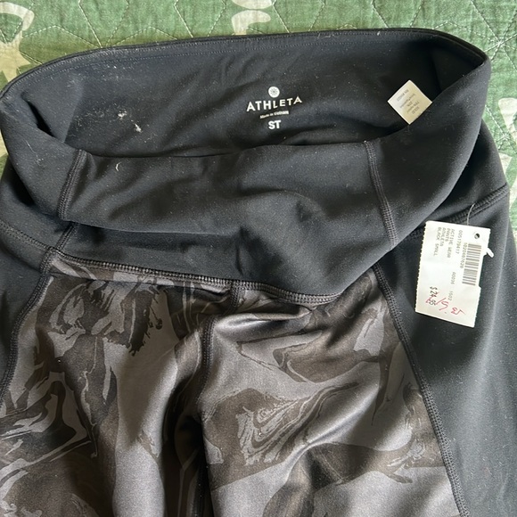 Athleta leggings - Picture 3 of 4